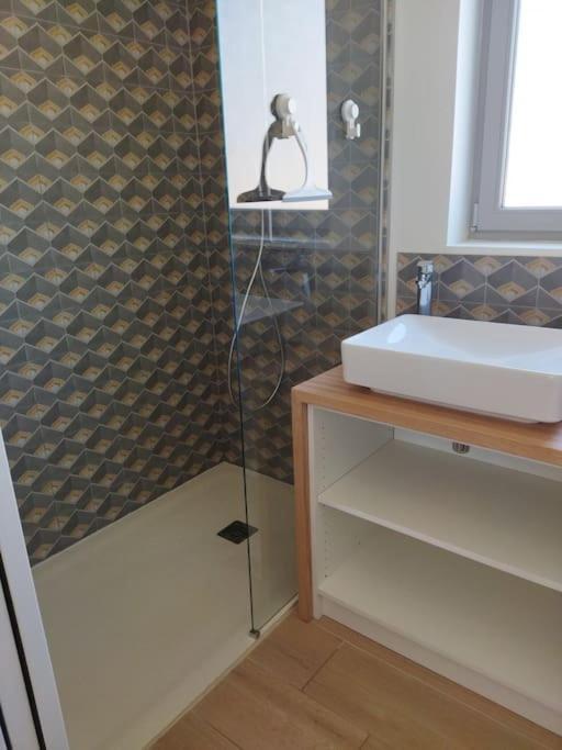La Cabine Du Bout Du Monde Avec Mezzanine - Ile De Sein - Votre Maison De Vacances De Haut Standing - Pl03 Κροζόν Εξωτερικό φωτογραφία